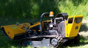 Read more about the article Remote Control Mower: Ultimate Buying Guide